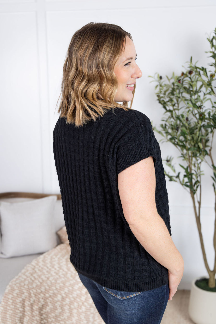 WAREHOUSE Kelly Knitted Top - Black