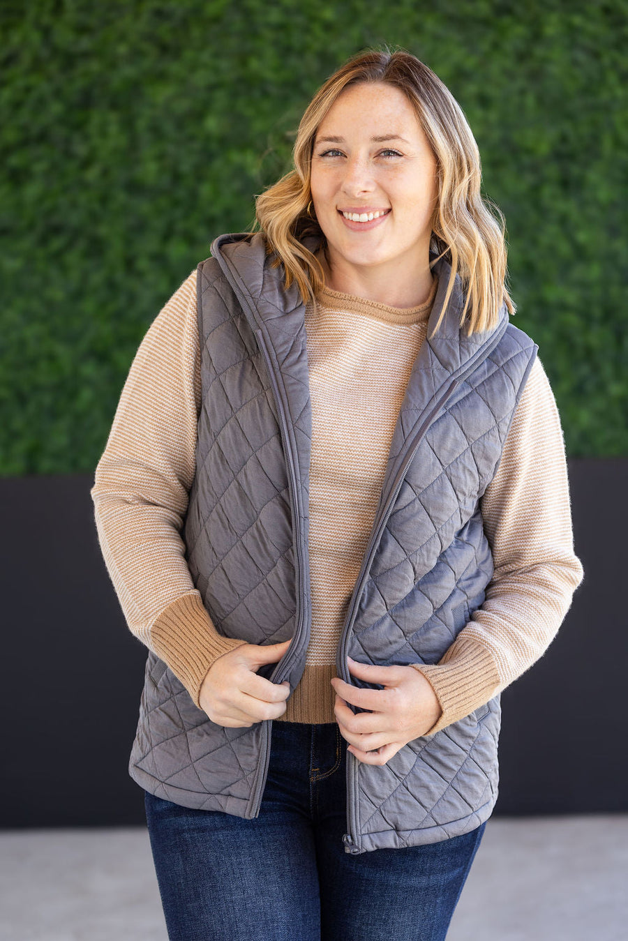WAREHOUSE Heather Hooded Vest - Grey