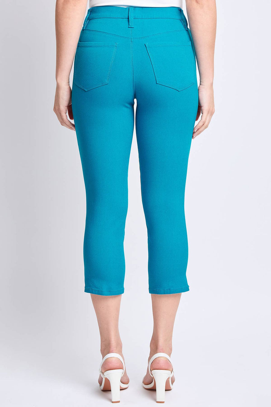 Hyperstretch Pull On Capri: Blue Diamond