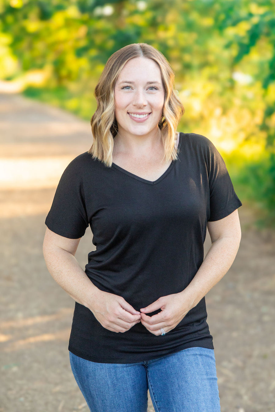 WAREHOUSE Chloe Cozy Tee - Black | Women's V-Neck Top
