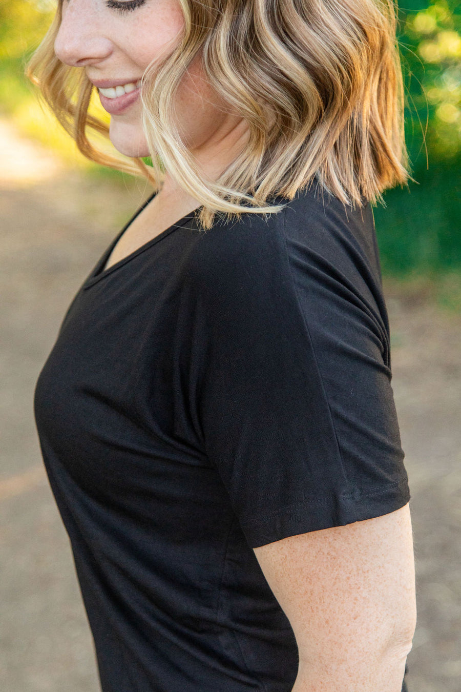 WAREHOUSE Chloe Cozy Tee - Black | Women's V-Neck Top