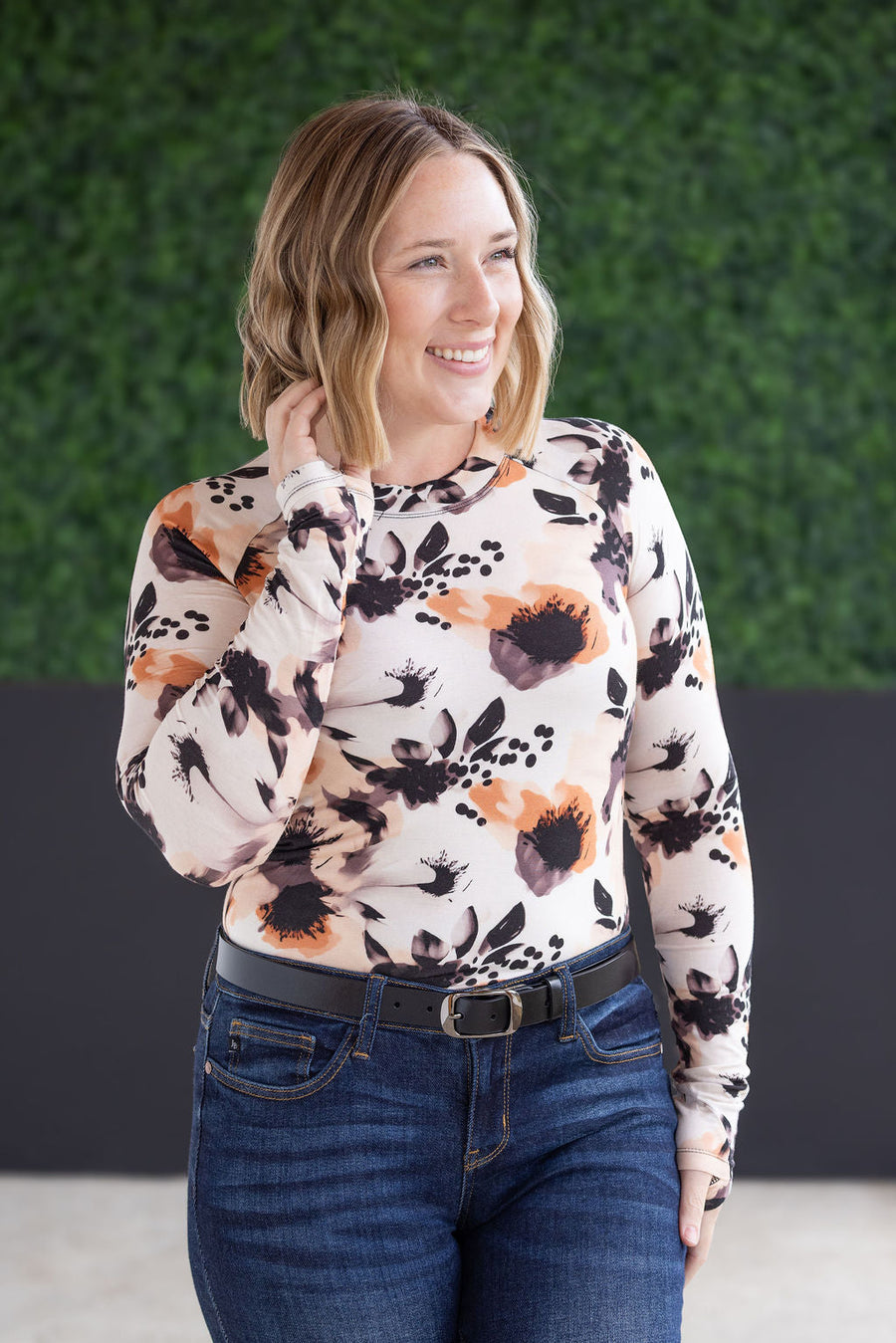 WAREHOUSE Blair Long Sleeve Top - Neutral Abstract