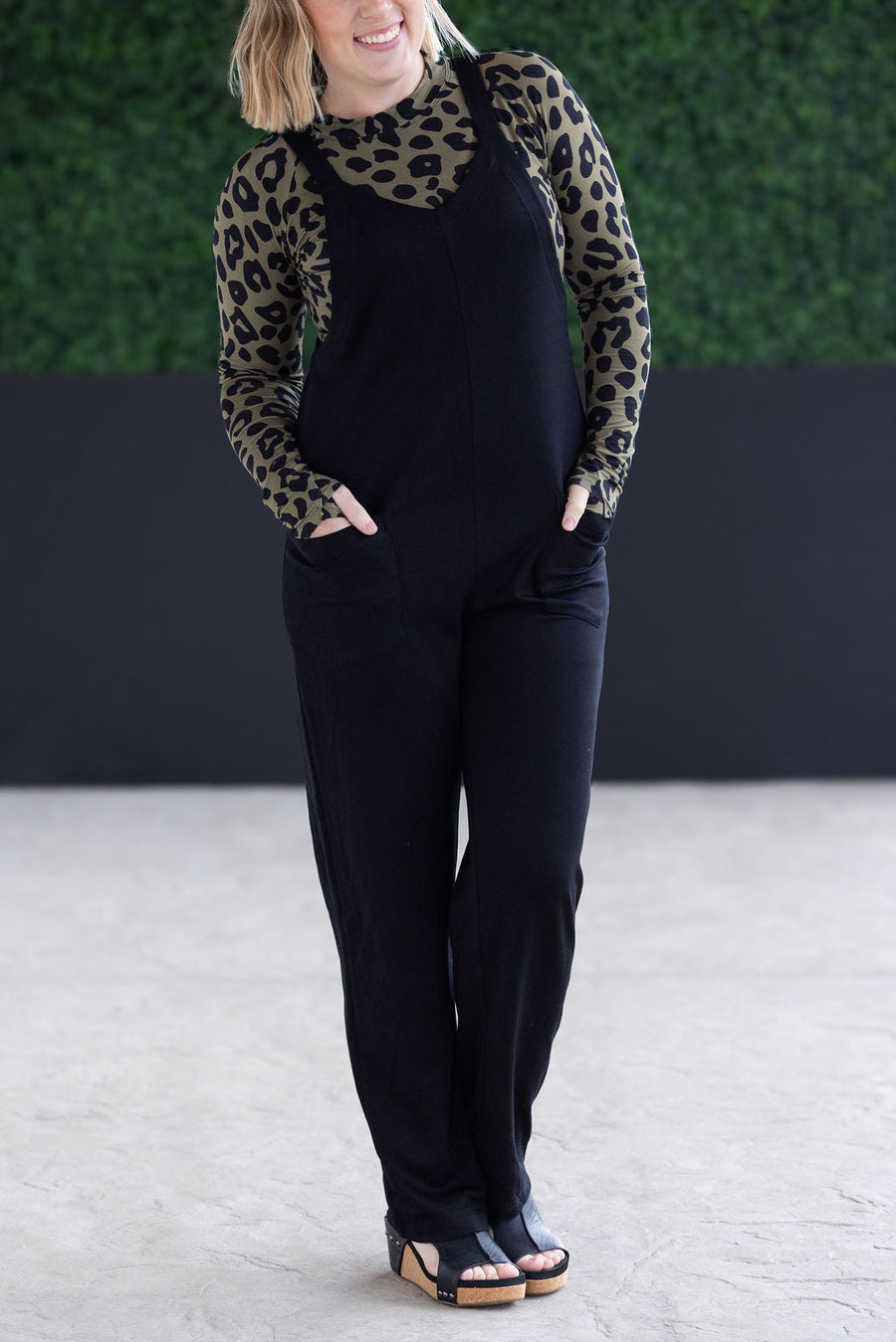 WAREHOUSE Jada Jumpsuit - Black