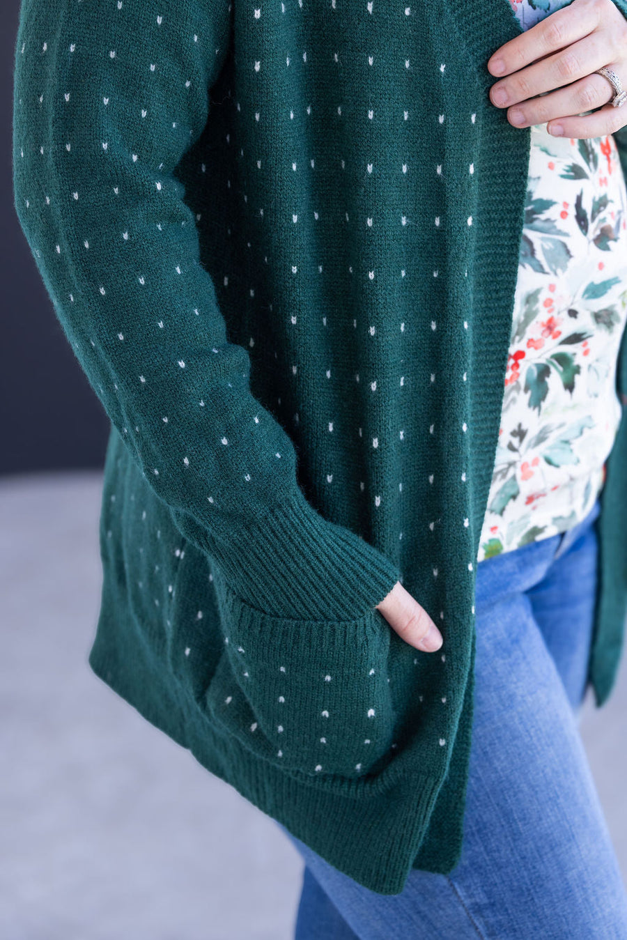 WAREHOUSE Dalilah Dot Cardigan - Forest Green