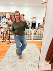 Front Seam Round-Neck Sweater- Olive