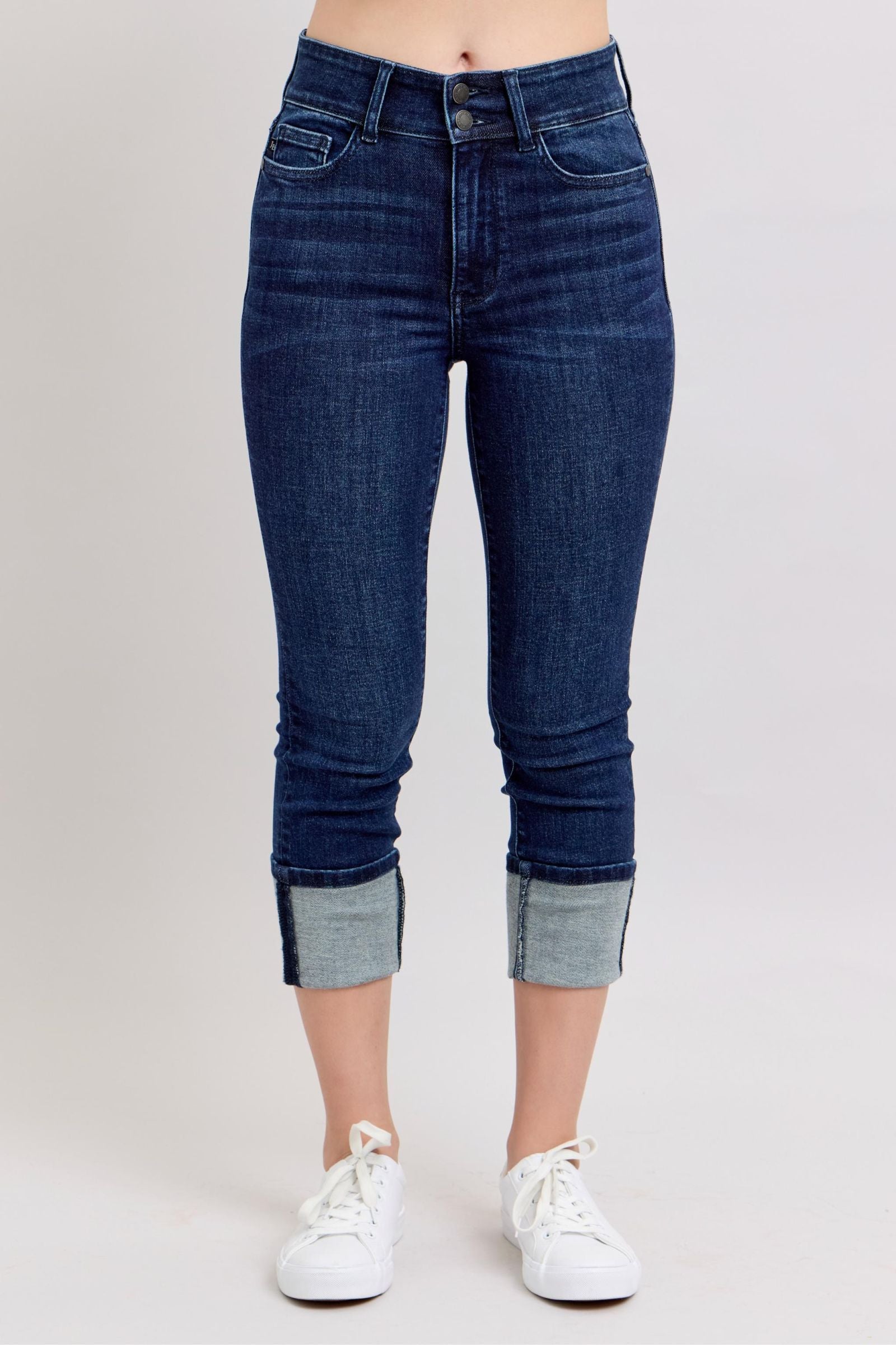 Double Button Capri