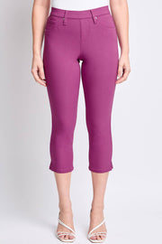 Hyperstretch Pull On Capri: Jazzberry