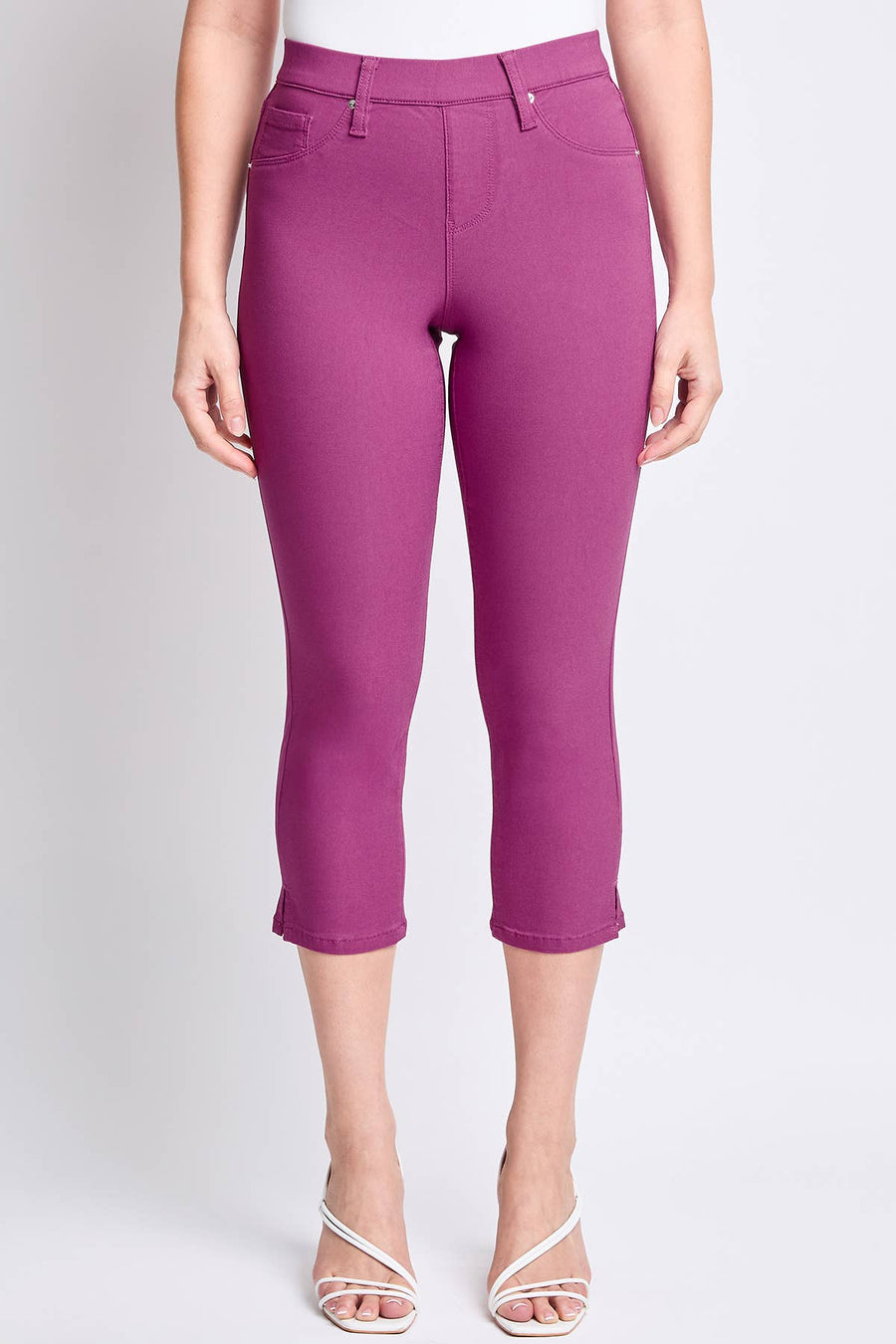 Hyperstretch Pull On Capri: Jazzberry