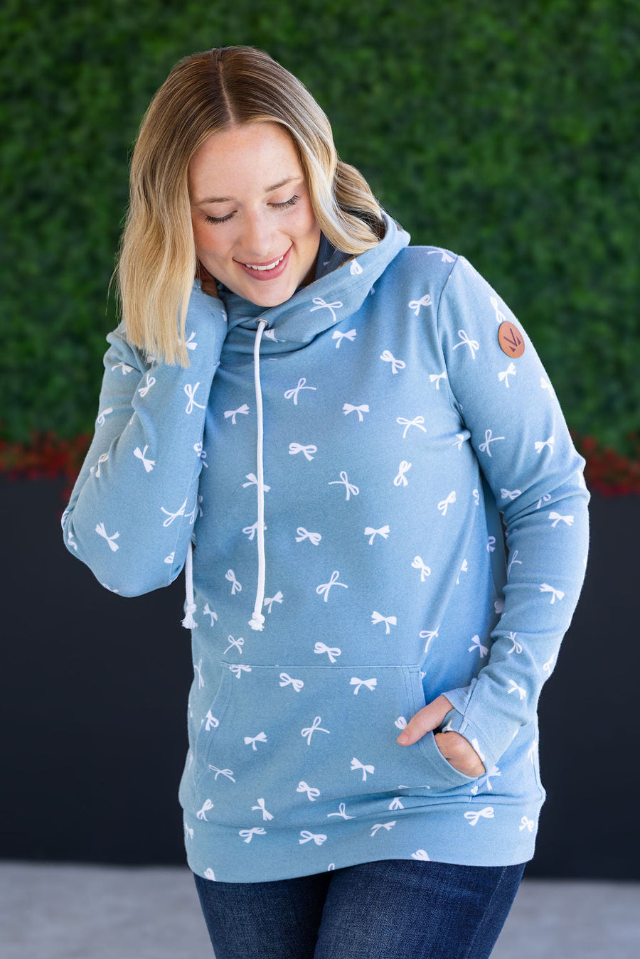 WAREHOUSE Ashley Hoodie - Teal Ribbons