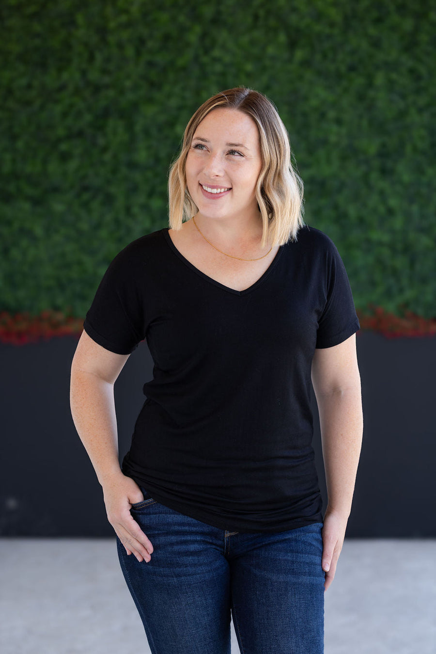 WAREHOUSE Chloe Cozy Tee - Black