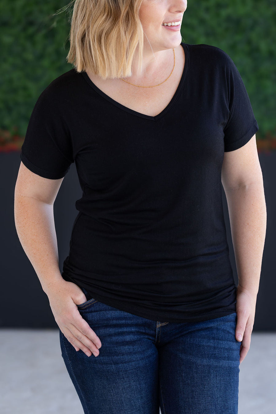 WAREHOUSE Chloe Cozy Tee - Black