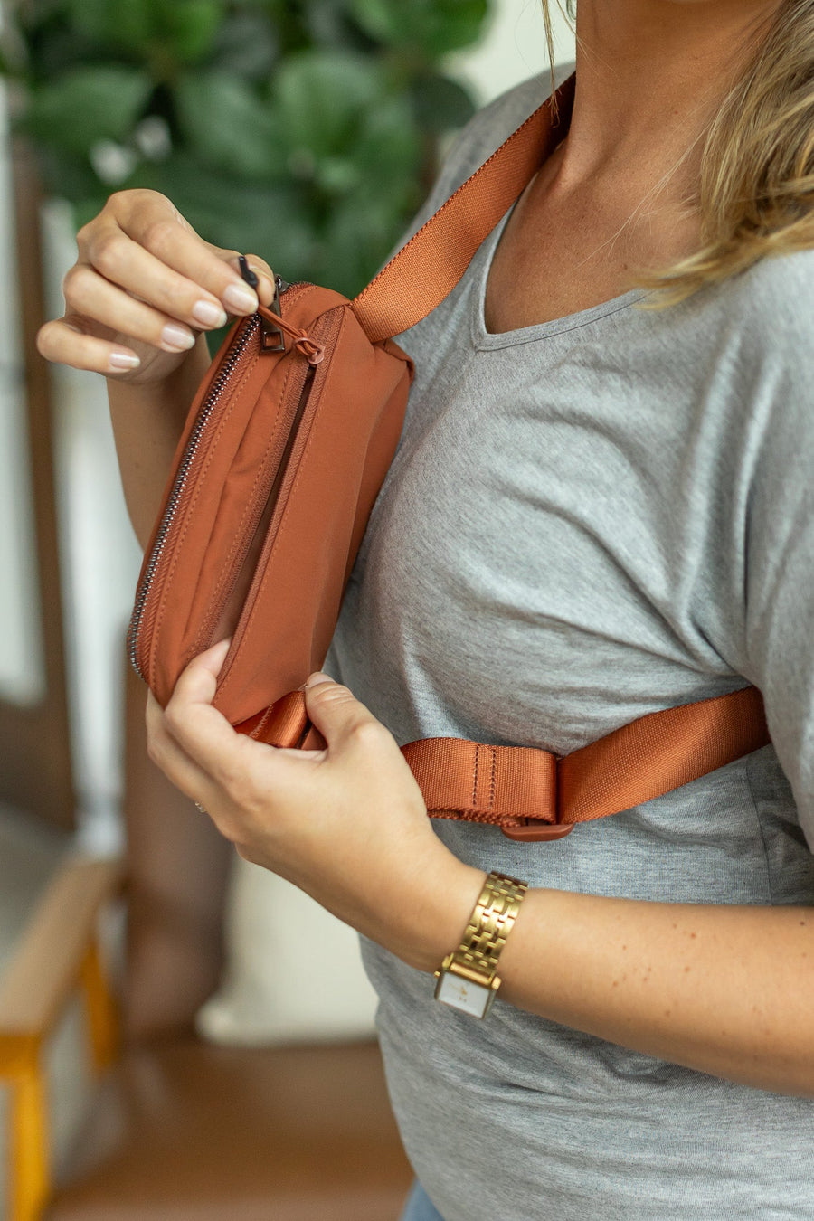 WAREHOUSE Bum Bag - Rust