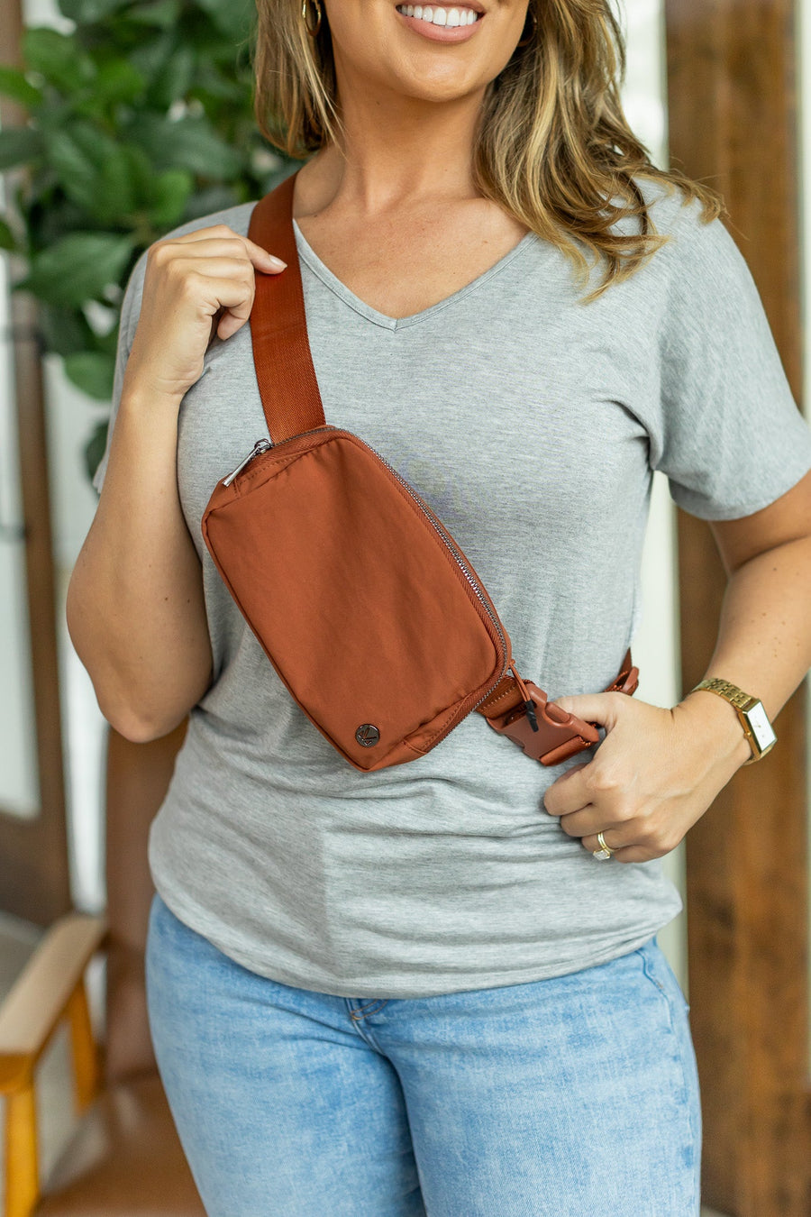 WAREHOUSE Bum Bag - Rust