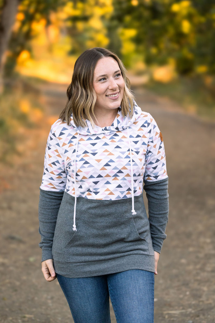 WAREHOUSE Hailey Pullover Hoodie - Geometric and Charcoal
