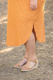 WAREHOUSE Reagan Ribbed Midi Dress - Pumpkin Floral