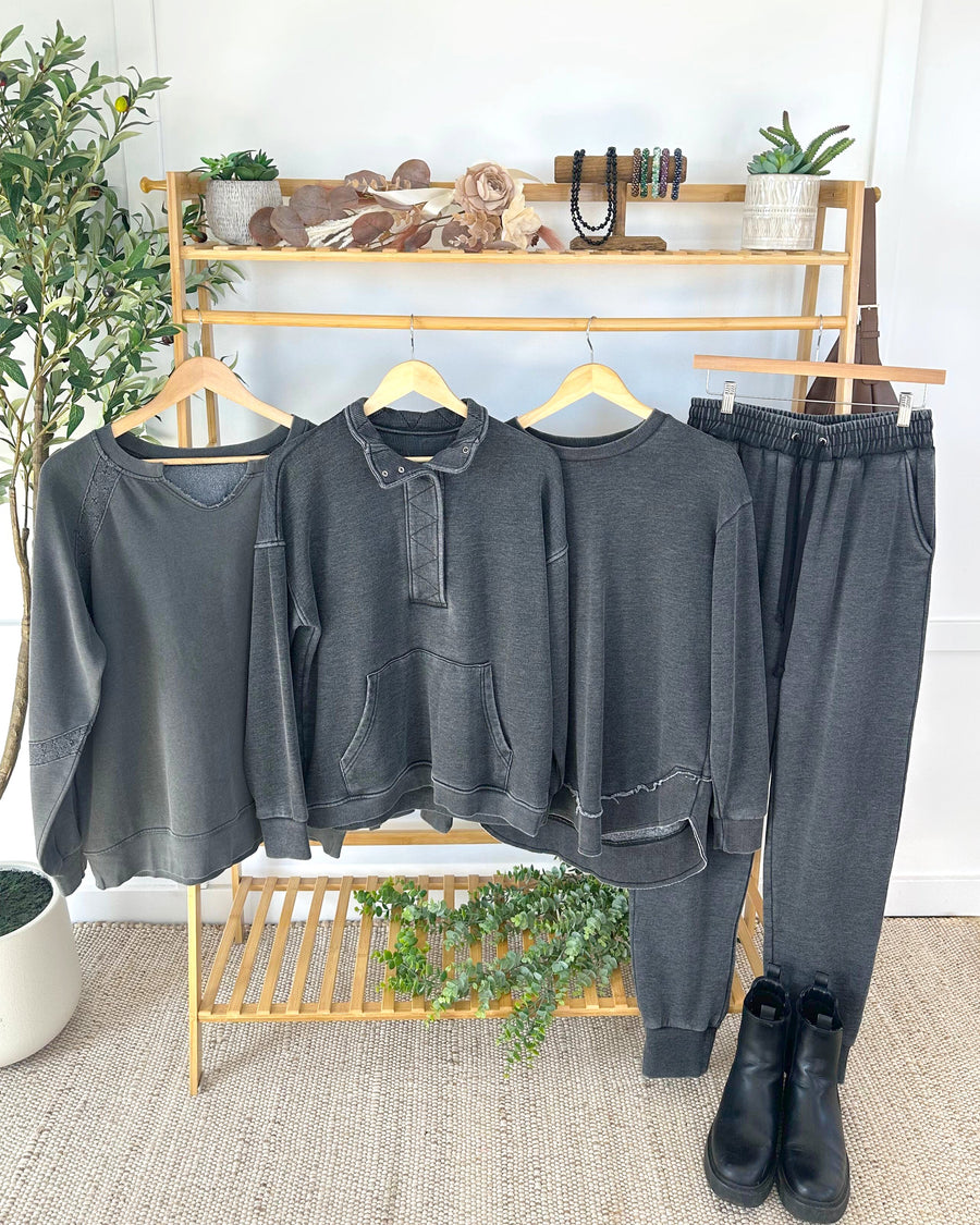 WAREHOUSE ONLY Vintage Wash Joggers - Black
