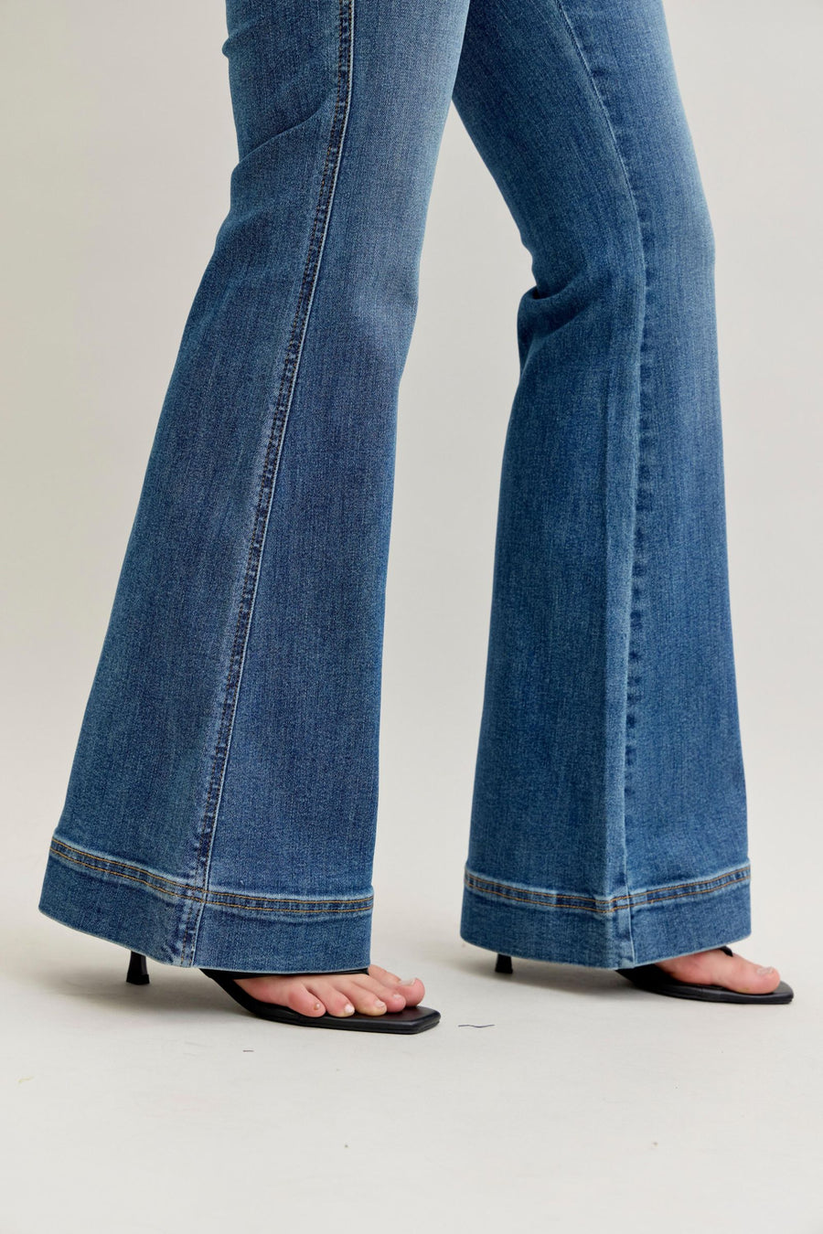 Double Button Flare Tummy Control