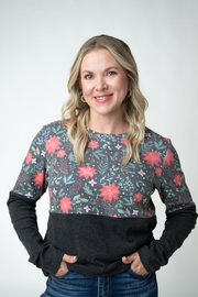 WAREHOUSE ONLY Natalie Pullover - Poinsettia Nights
