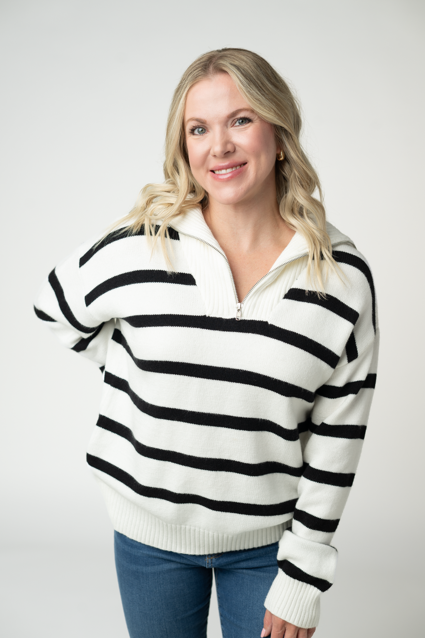 WAREHOUSE ONLY Quarter Zip Striped Pullover - Black and White