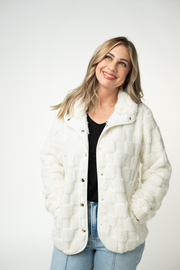 WAREHOUSE ONLY Checkered Snap Sherpa - Ivory