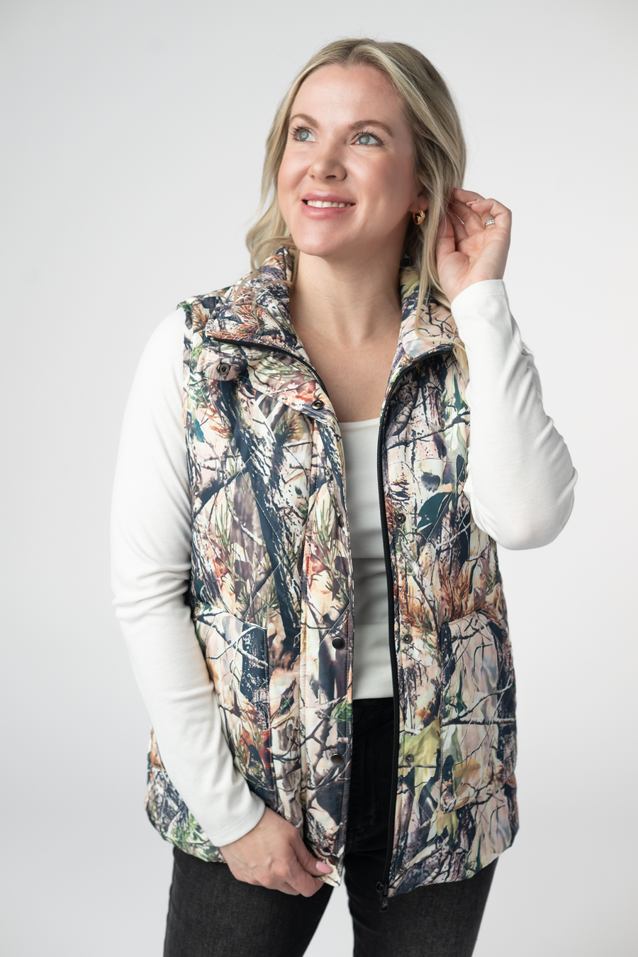 WAREHOUSE ONLY Remy Zip Up Vest - Dark Camo