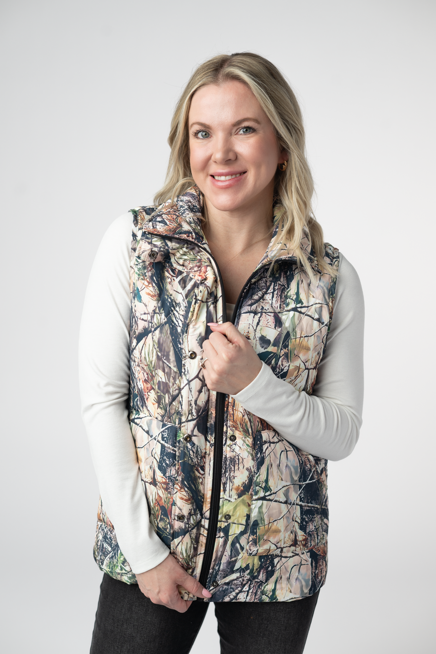 WAREHOUSE ONLY Remy Zip Up Vest - Dark Camo