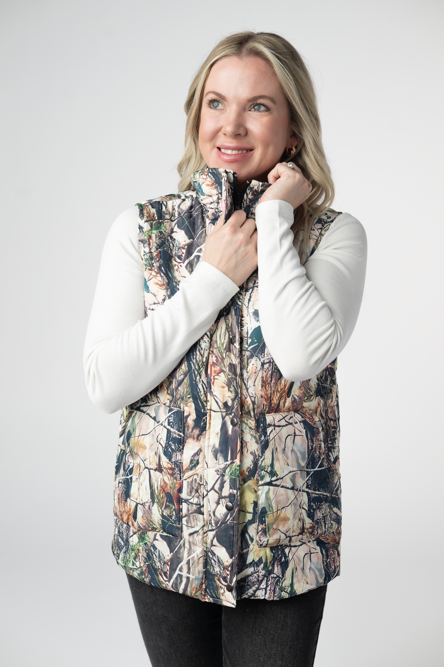 WAREHOUSE ONLY Remy Zip Up Vest - Dark Camo