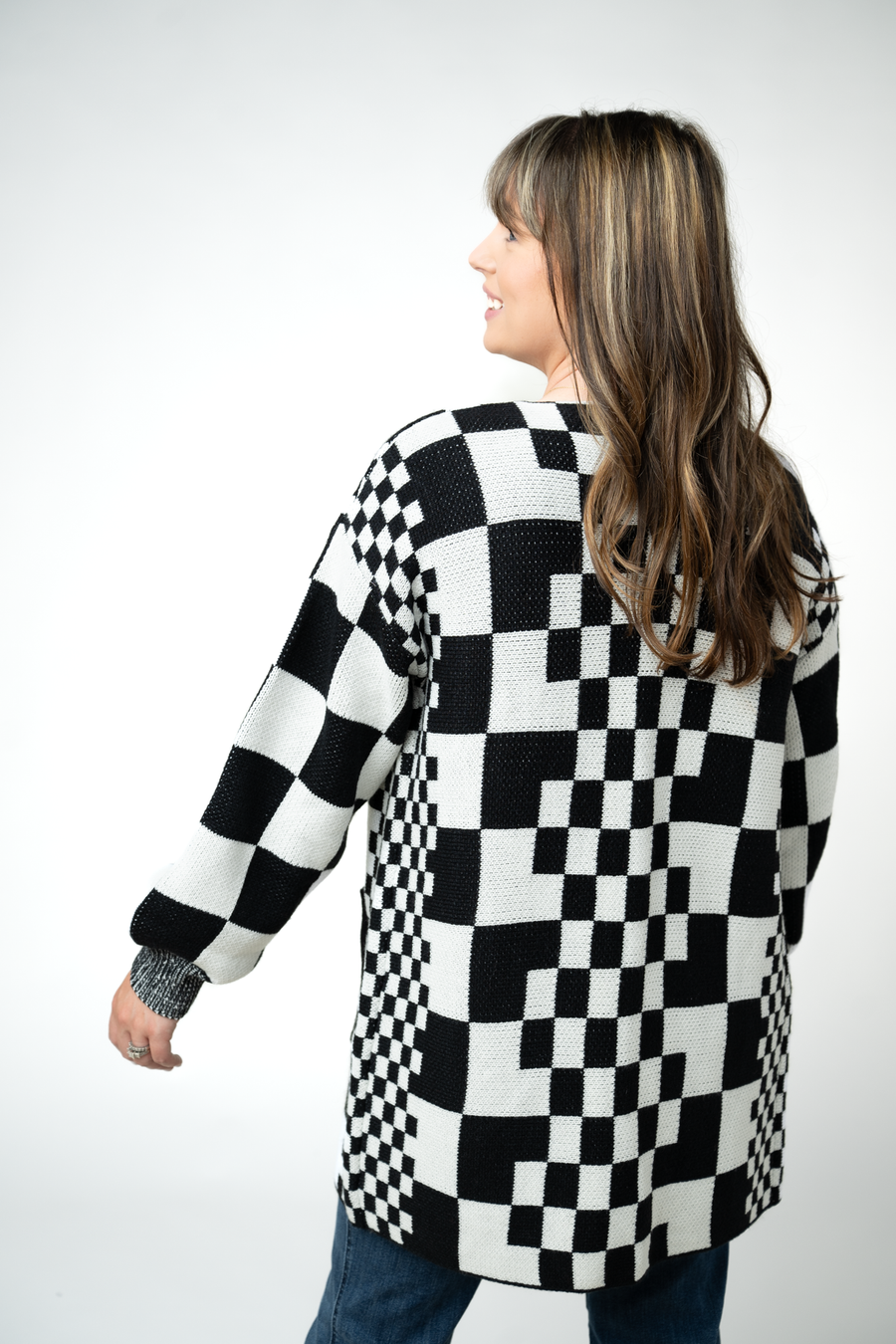WAREHOUSE ONLY Long Checkered Pocket Cardigan - Black and White