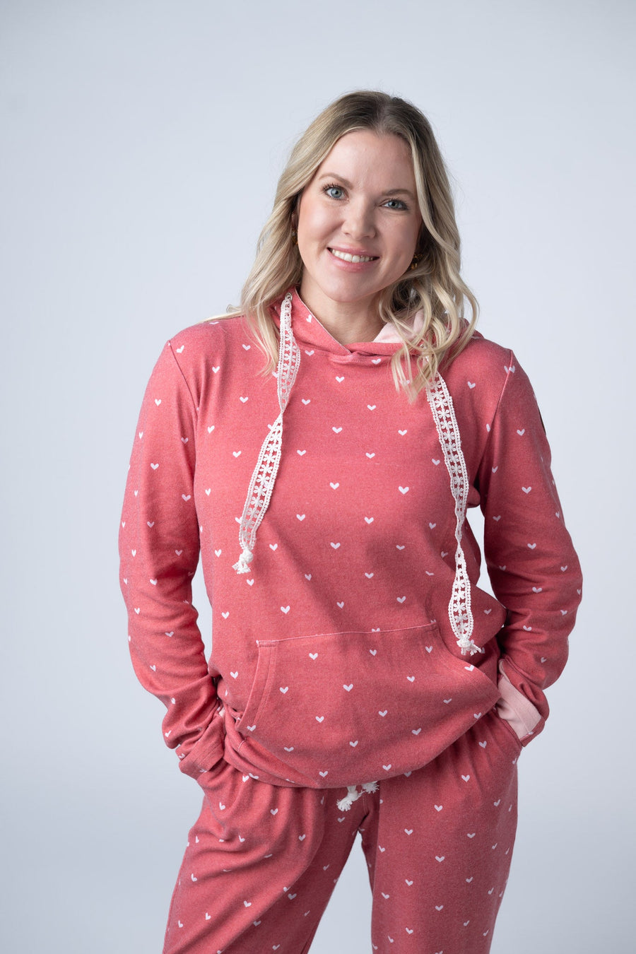 WAREHOUSE Hailey Pullover Hoodie -Sweetheart Red