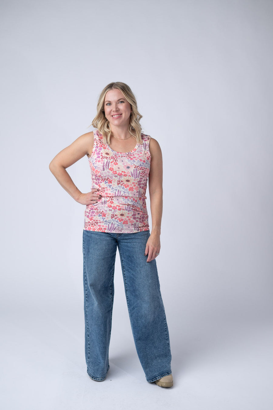 WAREHOUSE Ava Tank - Coral Sunset Floral