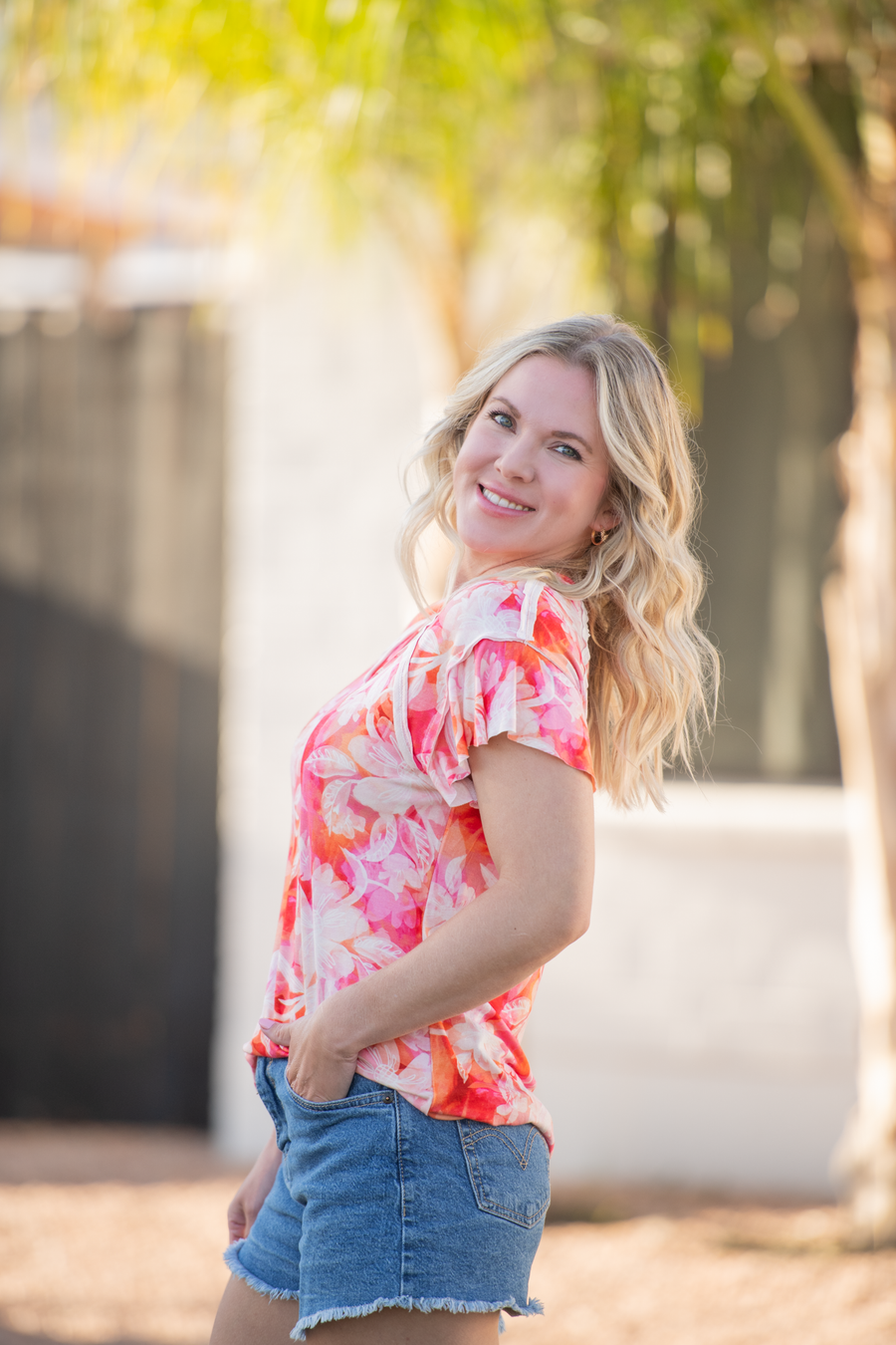 WAREHOUSE ONLY Raelynn V-Neck Top - Sunset Tropical Floral FINAL SALE