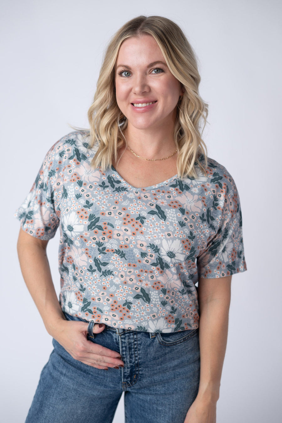 WAREHOUSE Chloe Cozy Tee - Ditsy Blush Floral