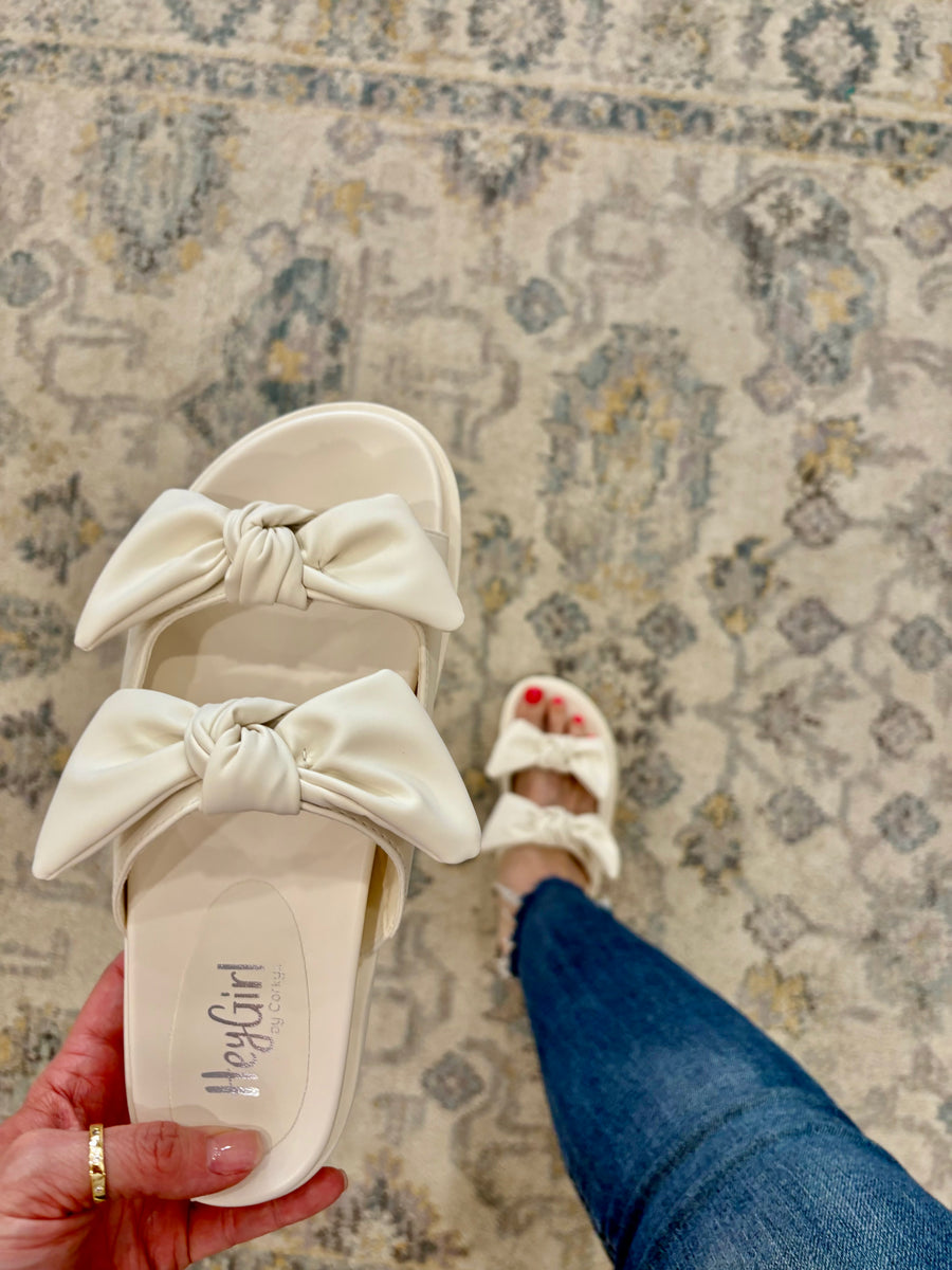 Lil Bit Knotty- Ivory