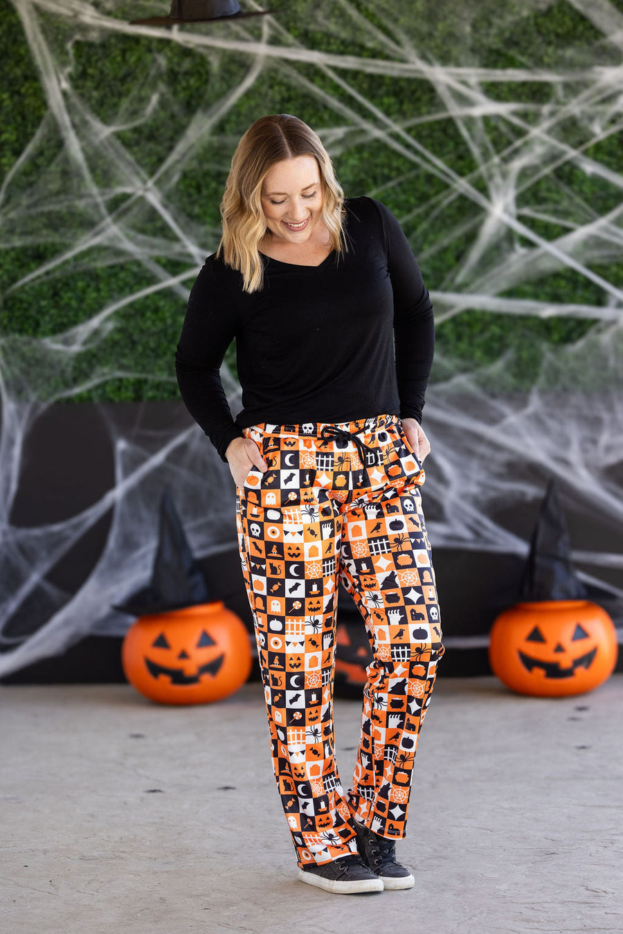 WAREHOUSE Lounge Pants - Trick-Or-Treat Checkered