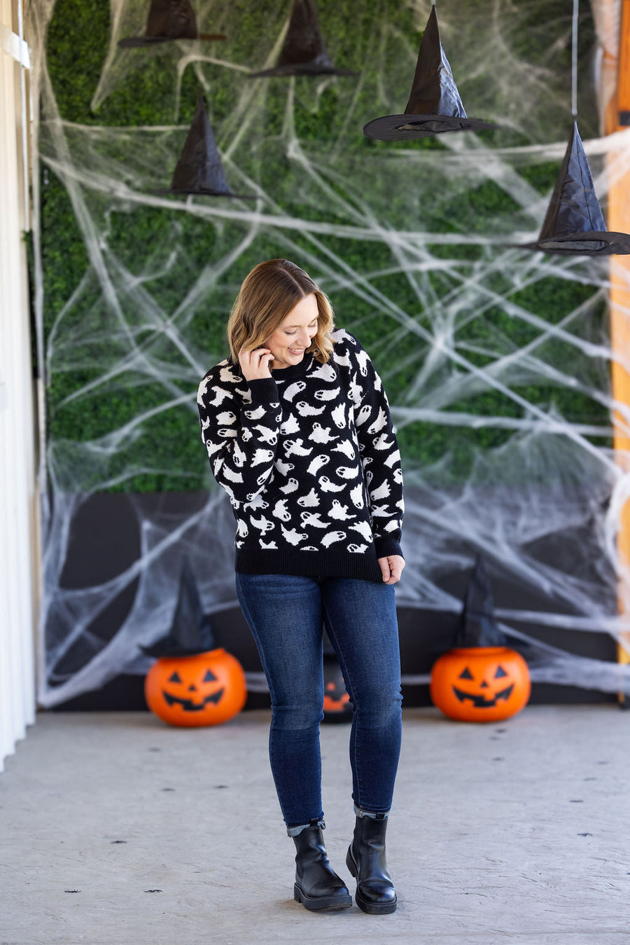 WAREHOUSE Ghost Pullover Sweater