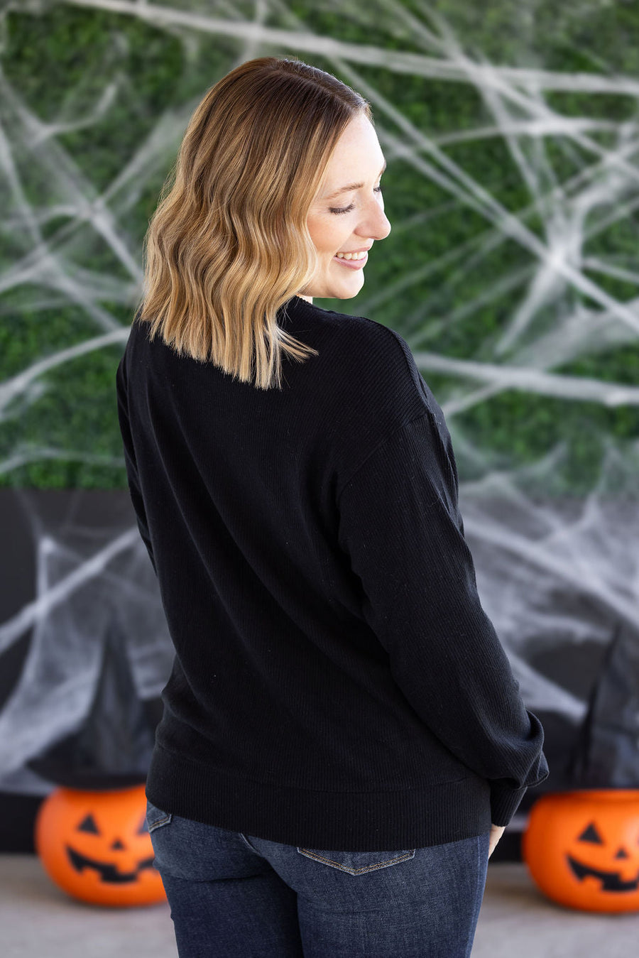 WAREHOUSE Corrine Embroidered Pullover Top - BOO