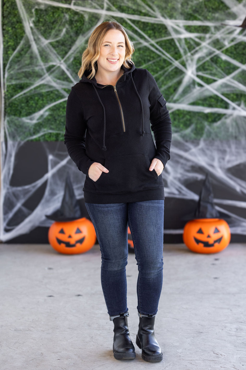 WAREHOUSE Pixie Pocket Halfzip Hoodie - Black