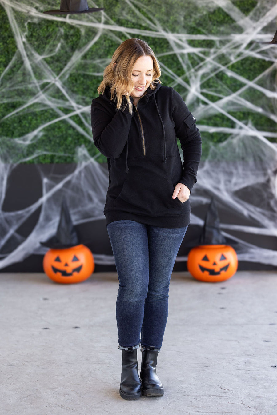 WAREHOUSE Pixie Pocket Halfzip Hoodie - Black