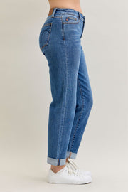 Mid Rise Boyfriend Classic Cuffed