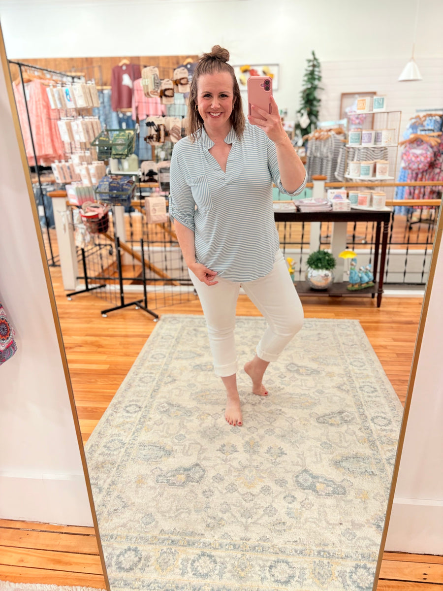 Midrise White Cuffed Capris