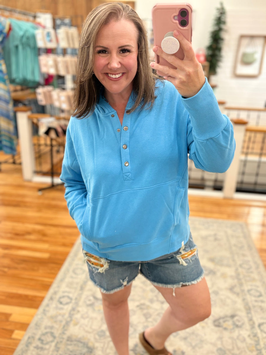 Snap Pullover- Cyan