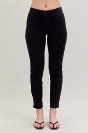 Mid-Rise Black Slim Fit