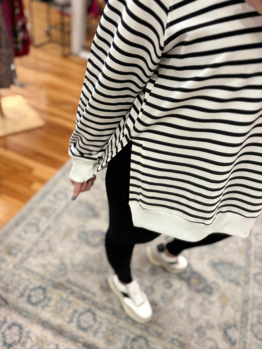 Black Stripe Raglan Sleeve Side Slits Sweatshirt