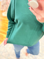 Front Seam Round-Neck Sweater- Hunter Green
