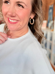 Front Seam Round-Neck Sweater- Ivory