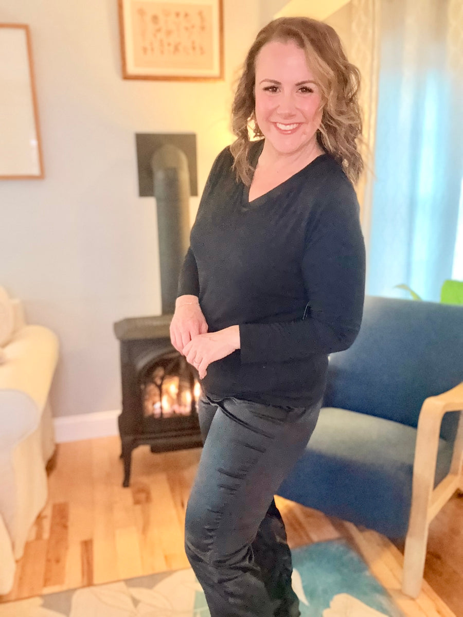 Elysees V Neck Knit Top- Black