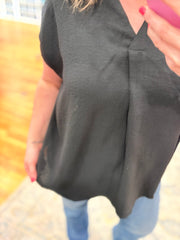 Collared Air Flow Tee- Black