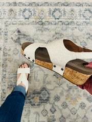 Refreshing Wedge- White Glitter