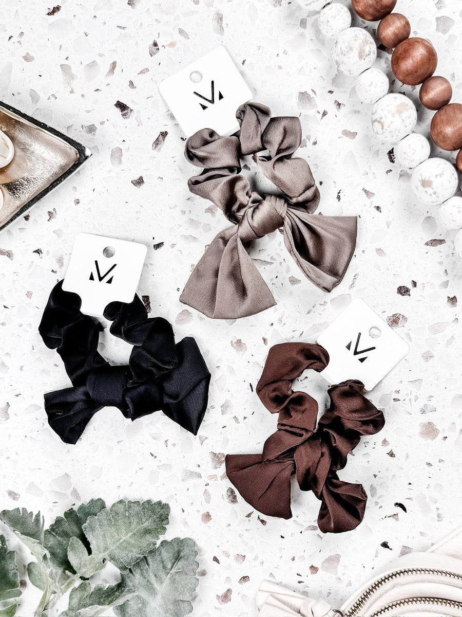 WAREHOUSE Satin Bow Scrunchie