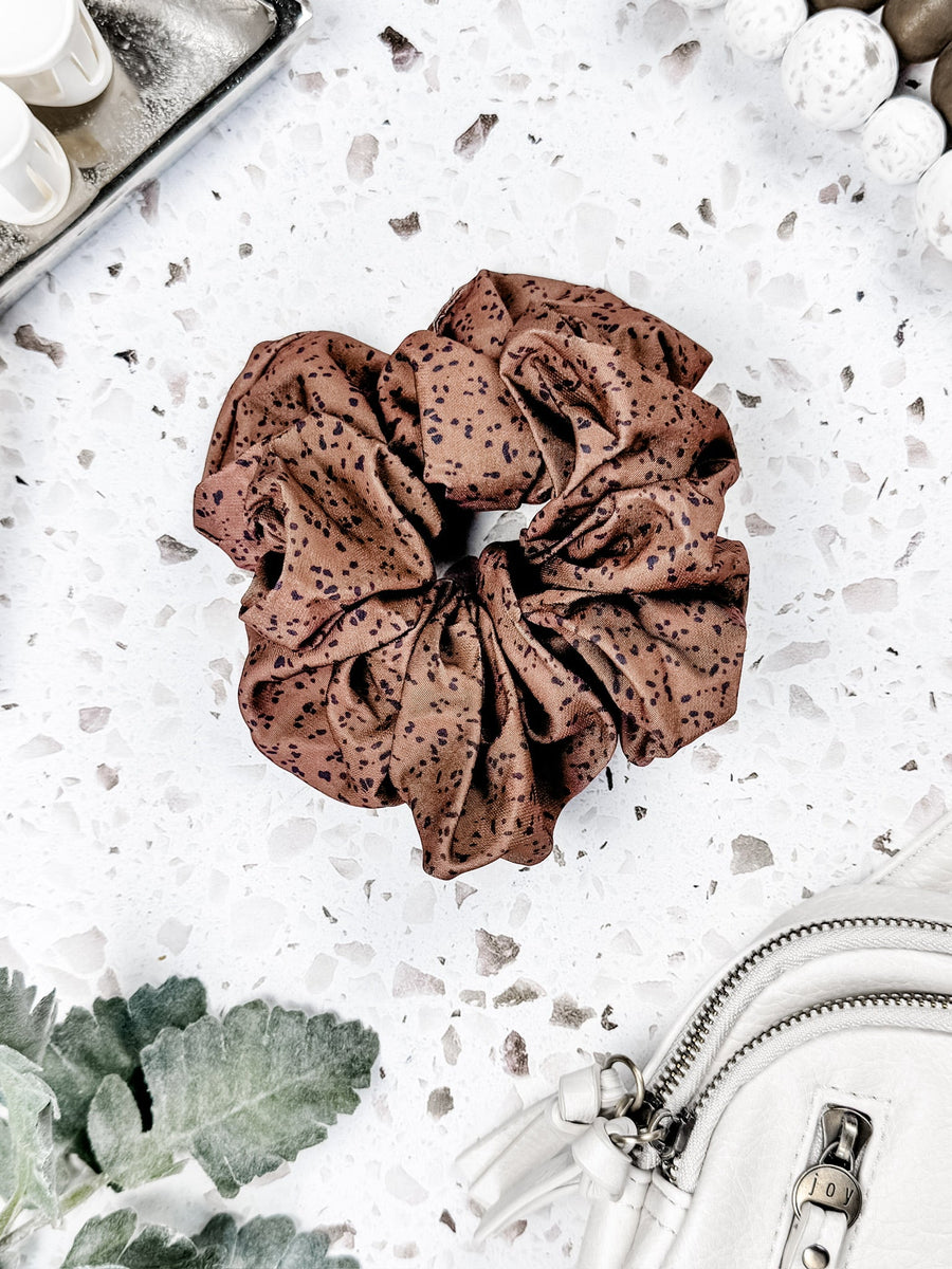 WAREHOUSE Dashed Duo Scrunchie